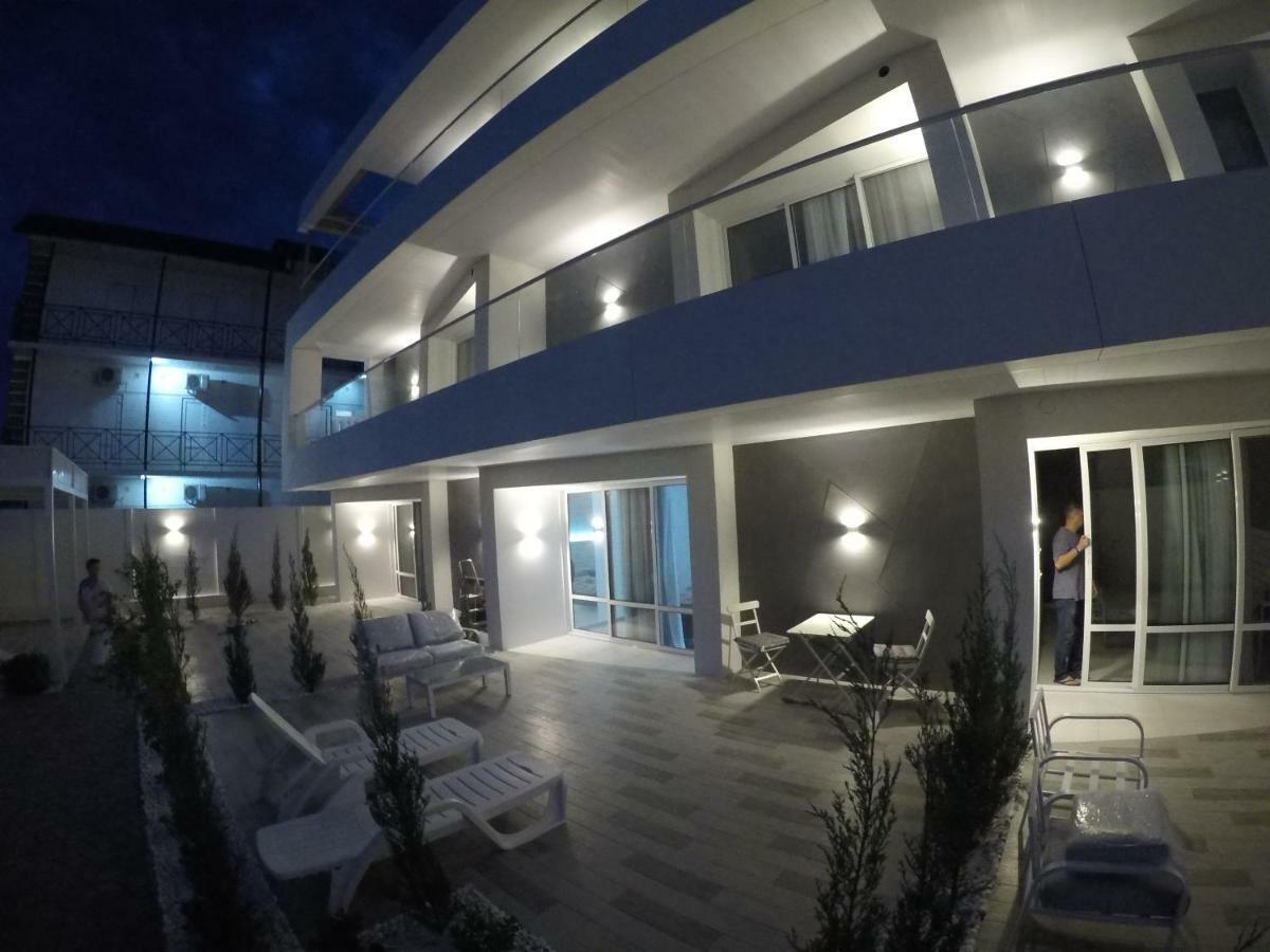 Zigzag Hotel Zatoka Exterior foto