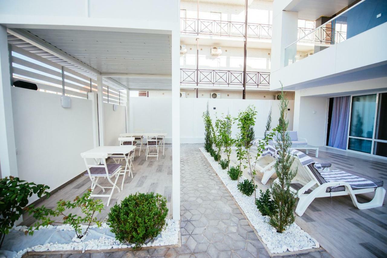 Zigzag Hotel Zatoka Exterior foto